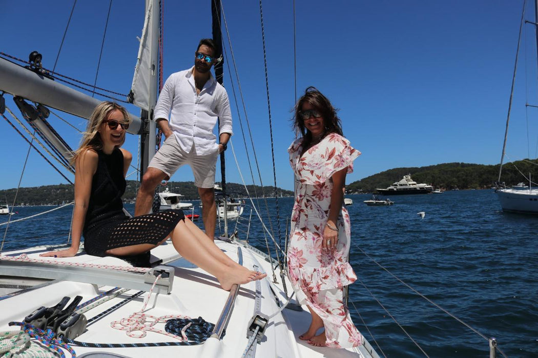 2 Hour Skippered Yacht Charter - We Wander