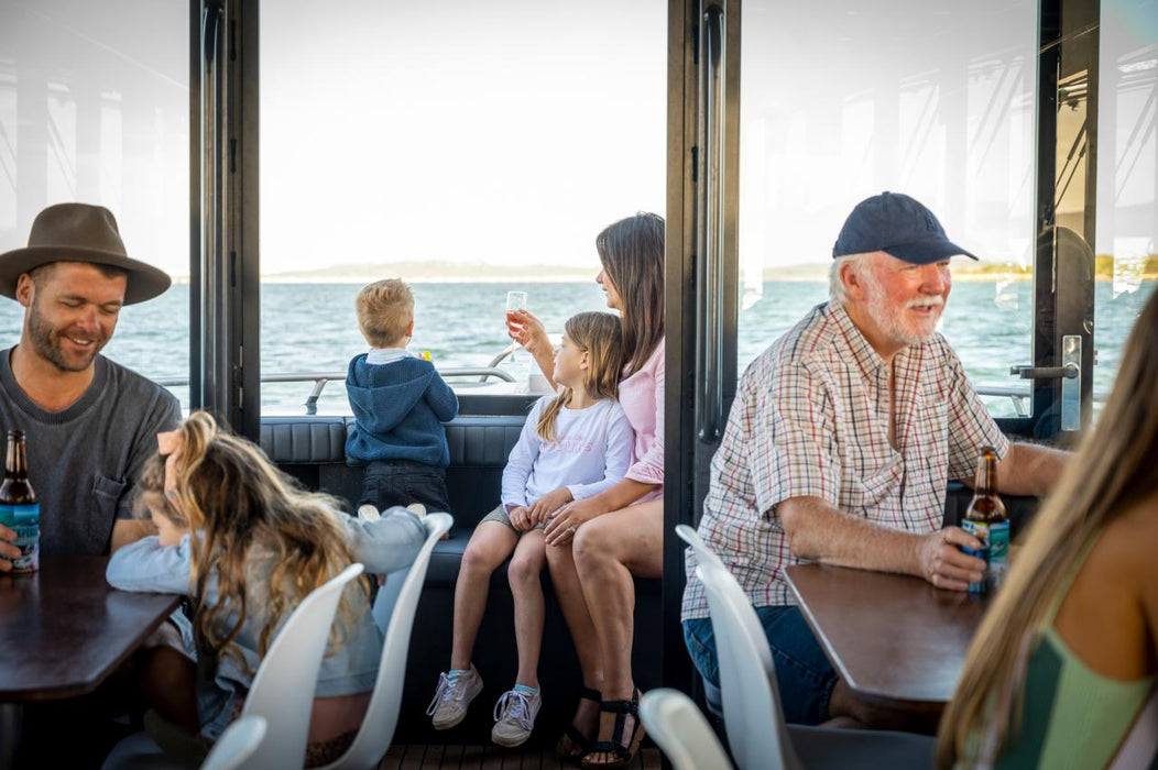 Coffin Bay Short & Sweet Oyster Farm Tour - 6 Oysters Included