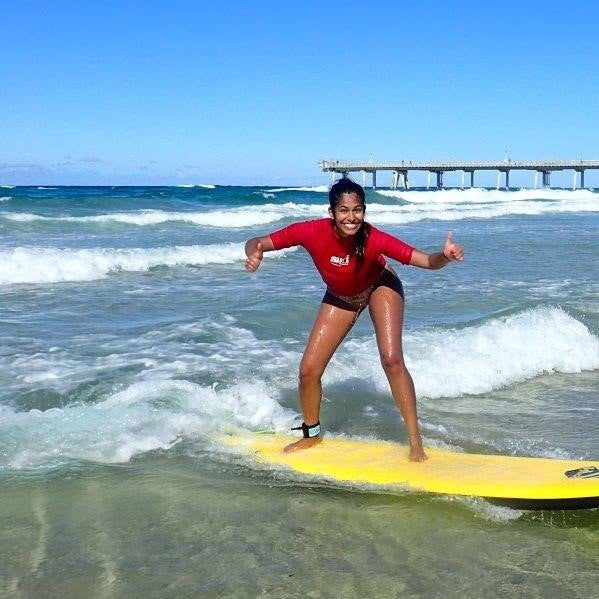 Group Surf Lesson & Photo Package