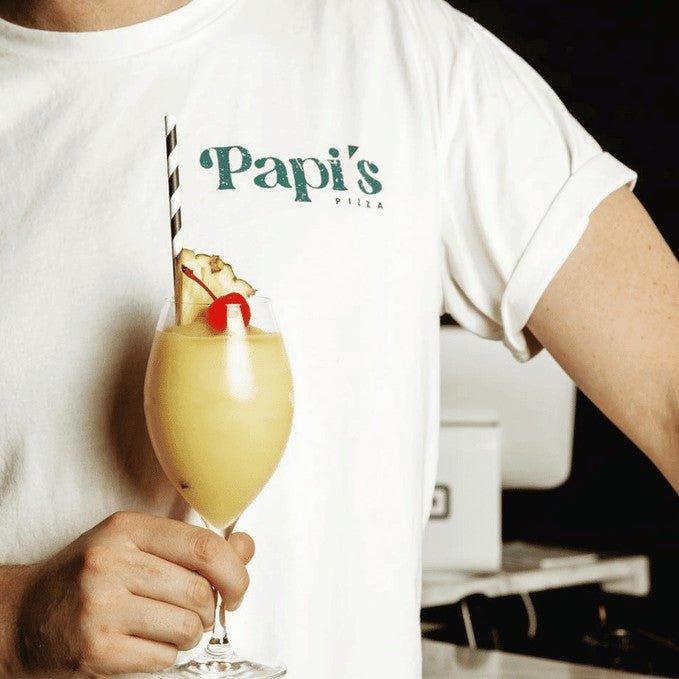 A Pizza And Wine Experience At Papi's Pizza - We Wander
