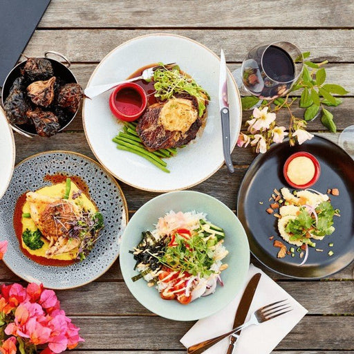 A Signature Clifftop Dining Experience At Amanda's On The Edge - We Wander