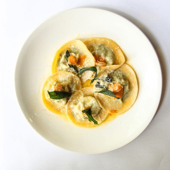 A Wine - Led Dining Experience At De Vine Food & Wine - We Wander