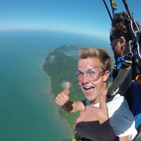 Cairns Tandem Skydive Up To 14,000Ft - Self Drive - We Wander