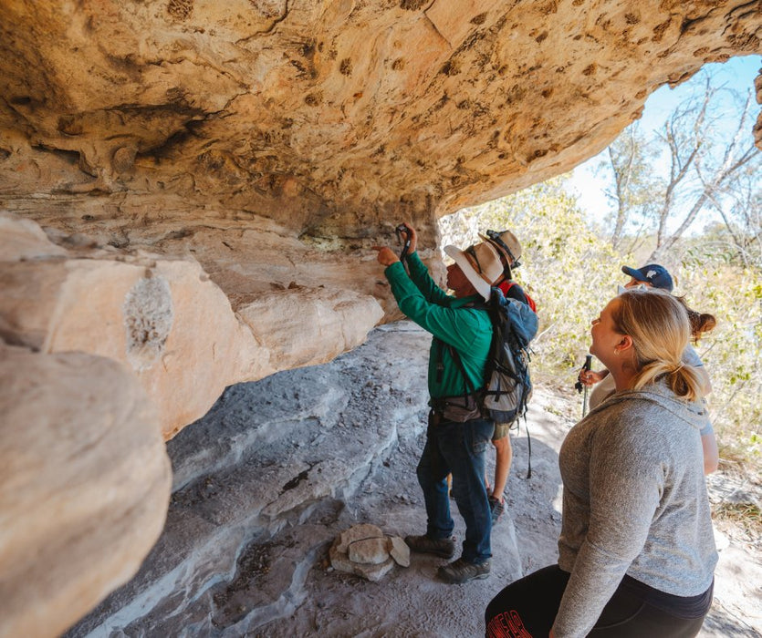 Discover Carnarvon Ranges - We Wander