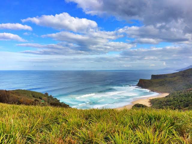 Figure Eight Pools - Day Tour - We Wander