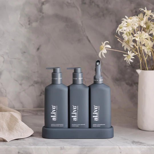 Kitchen trio - We Wander