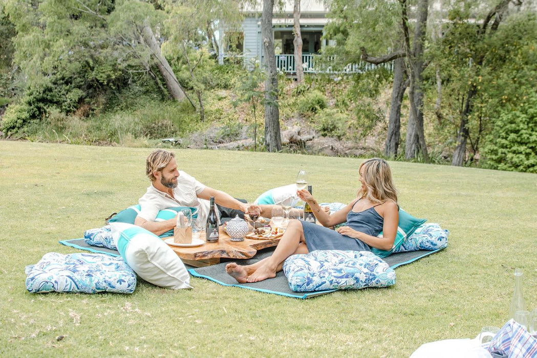 Luxury Estate Picnic At Brookland Valley & Houghton Wines - We Wander