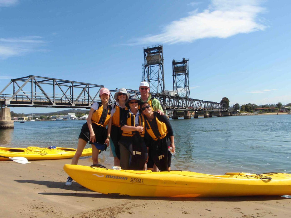 Oyster Tasting Kayak Tour - Batemans Bay - We Wander