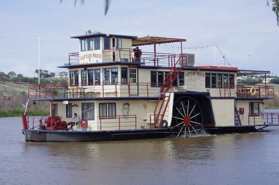 Paddle Boat Lunch Cruise & Hahndorf - Adelaide Hills Tour - We Wander