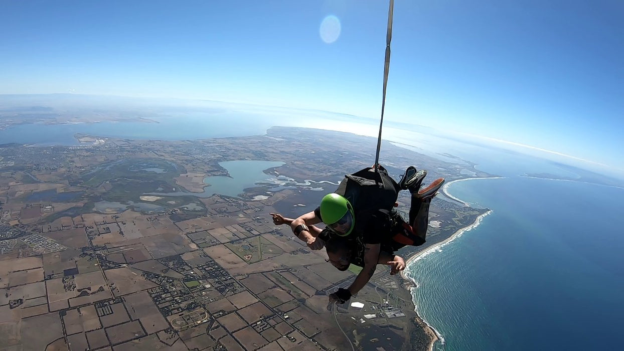 Tandem Skydive Up To 12,000Ft Weekend - We Wander