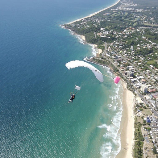 Weekend Noosa Skydive Up To 10,000Ft - We Wander